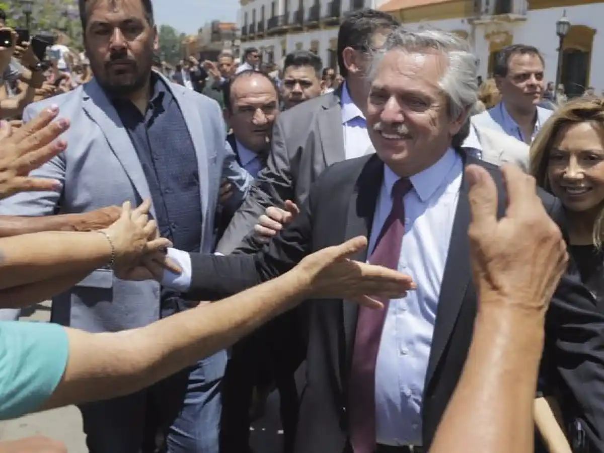 FMI: "Argentina se va moviendo en una dirección positiva"