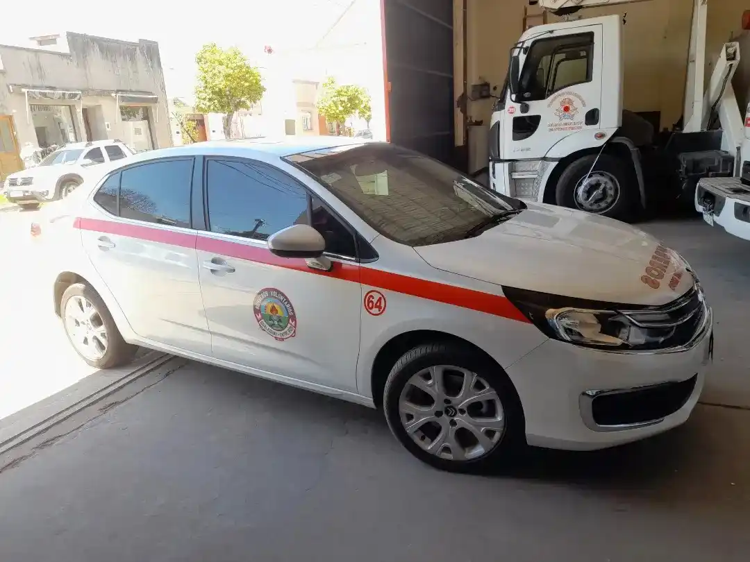 Bomberos Voluntarios adquirió una nueva unidad
