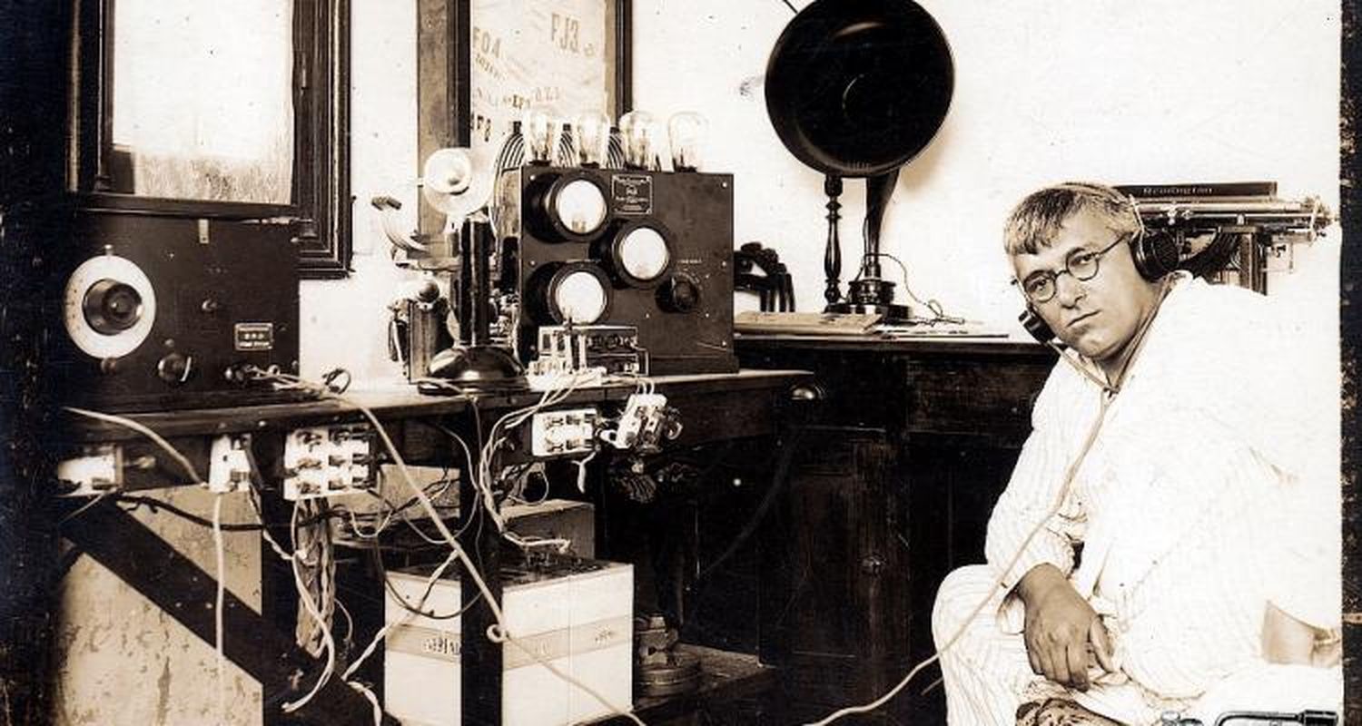 21 de octubre: Día del Radioaficionado argentino