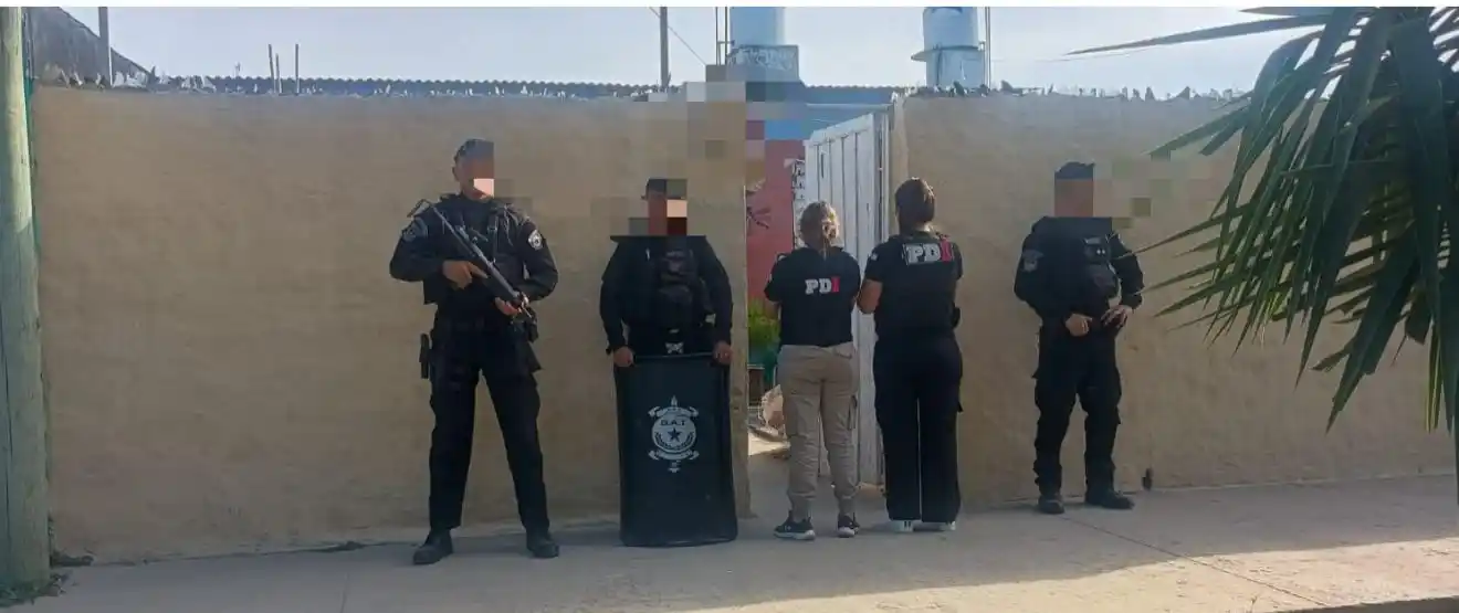 Siete allanamientos en Rafaela: identificaron a una mujer por microtráfico y recuperaron elementos robados - 2