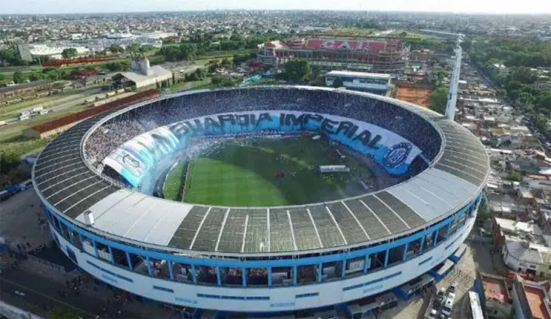 Racing-River: se jugará sin público visitante