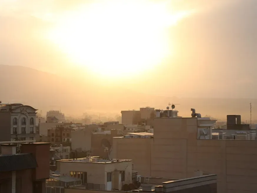 Irán quedó incomunicado tras los ataques: denuncian un apagón total de internet. Foto: Xinhua