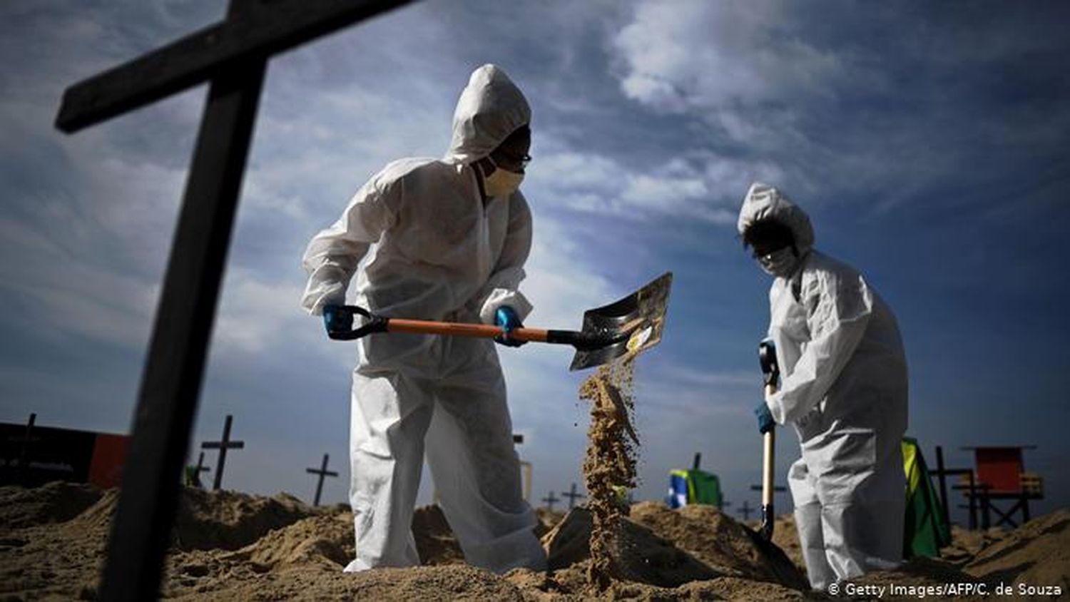 SIN FRENOS: Brasil sobrepasa los 3,5 millones de contagios por Covid-19