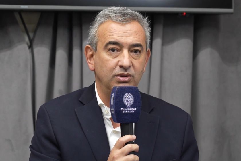 Javkin presentó la "agenda de junio" y se refirió a la polémica por los chicos sancionados en Newell's
