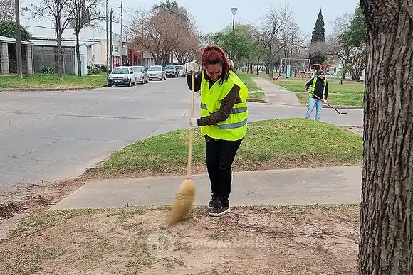 Son voluntarios y se ocuparán de la limpieza de la ciudad para "verla más limpia"