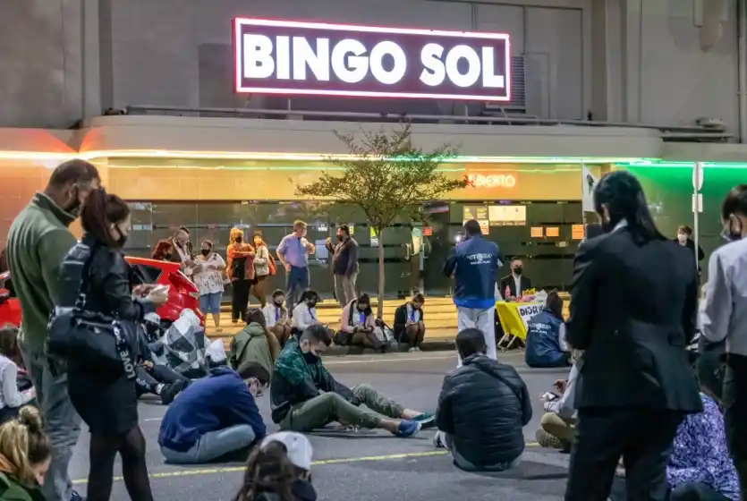 ¿Algún Bingo en sala? Original protesta de los trabajadores del juego en Mar del Plata