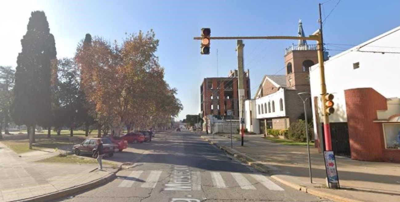 El crimen ocurrió alrededor de las 21:30 en avenida Mosconi al 1600, entre Iriondo y Oppici.