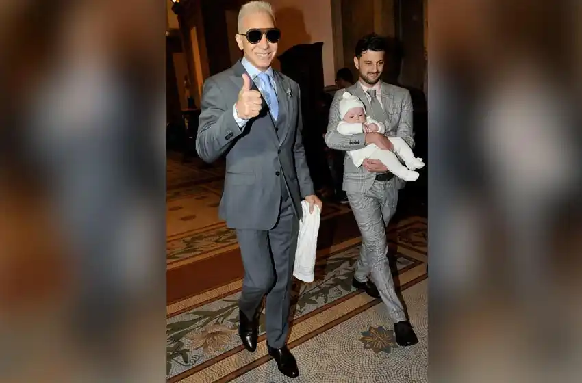 Flavio Mendoza bautizó a su hijo Dionisio: el festejo con su novio y decenas de famosos