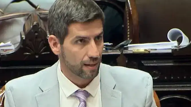 Manuel Quintar.