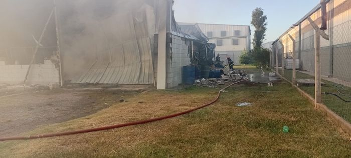 voraz incendio en el paer