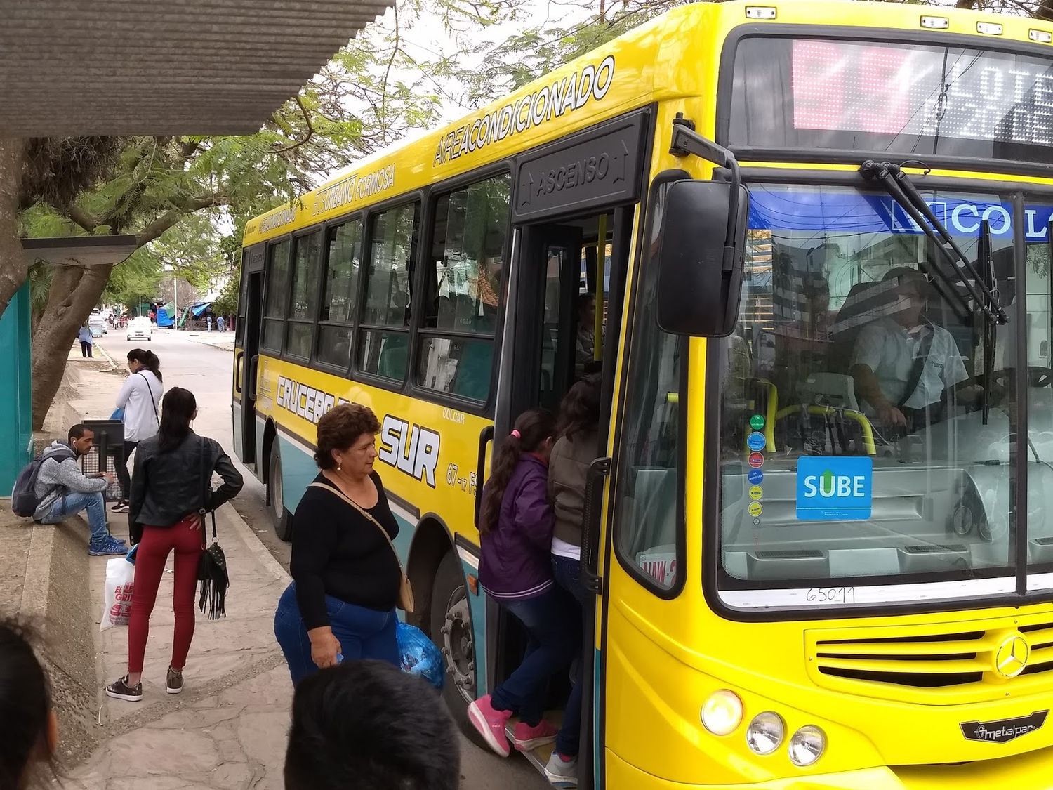 Nueva jornada de demoras en el servicio urbano de pasajeros