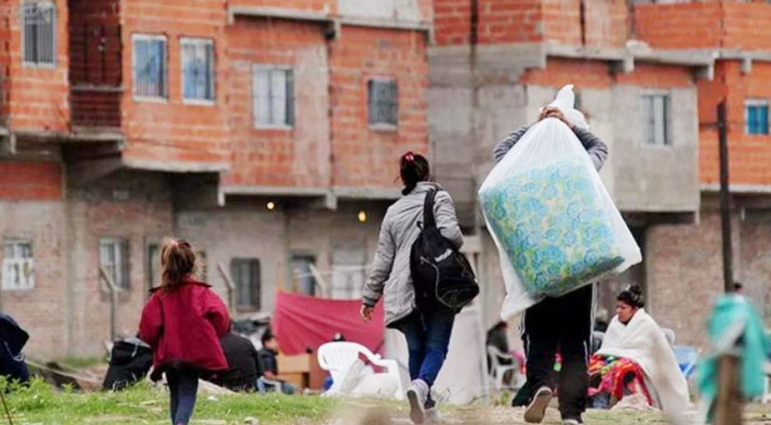  ‘‘La pobreza, y sobre todo la indigencia   trae sufrimiento en vidas concretas’’