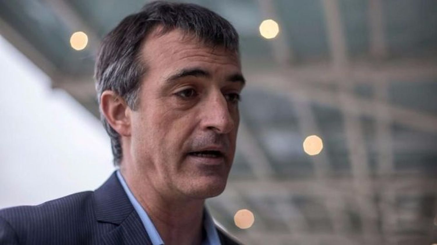 Amenazó a Esteban Bullrich porque lo confundió con el amante de su novia