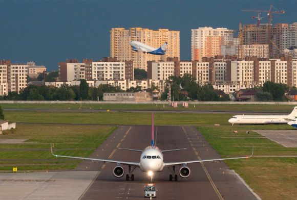 La invasión rusa ya ocasionó pérdidas por 500 millones de euros al aeropuerto de Kiev-Sikorsky