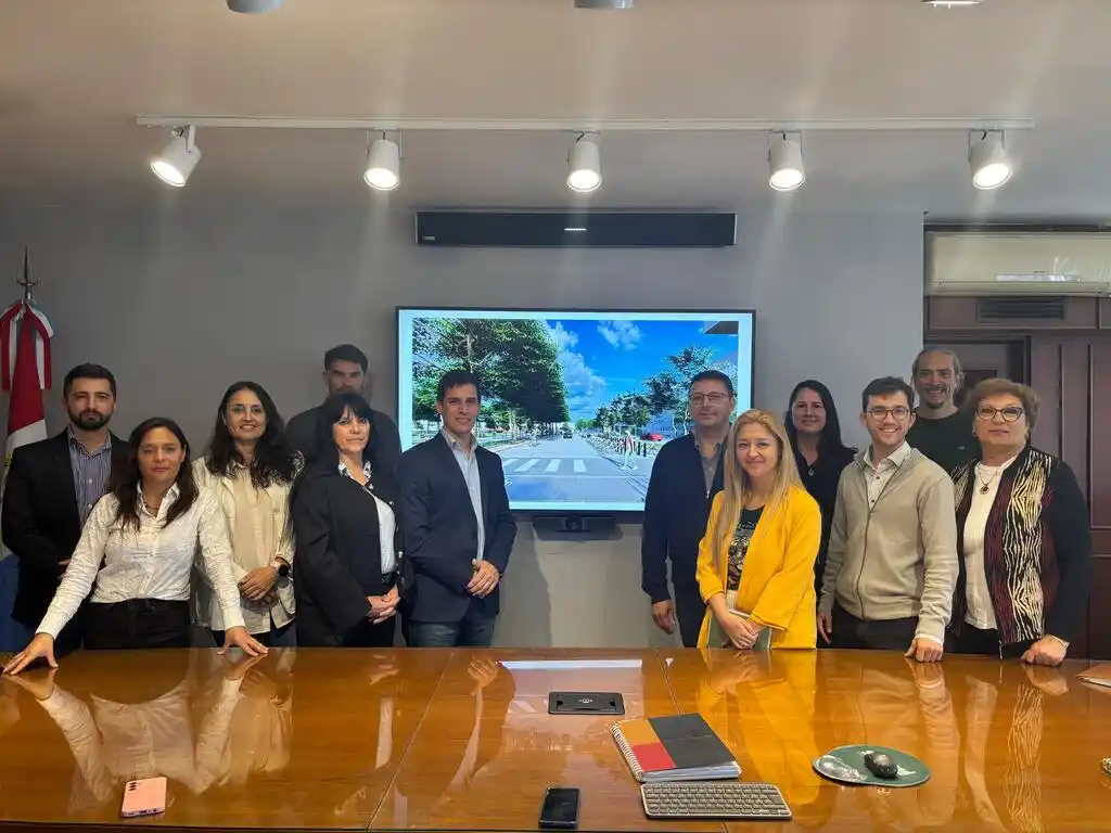 El encuentro se realizó en el despacho del intendente