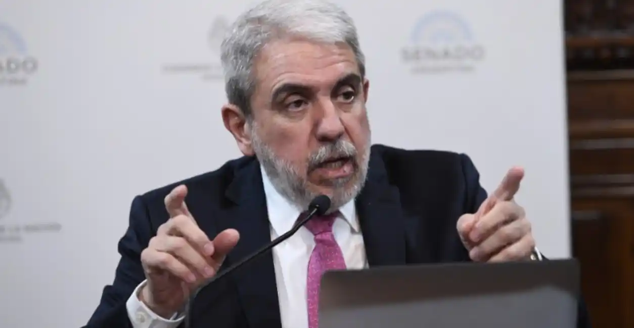 Aníbal Fernández cruzó a Máximo Kirchner: “Apoyo a Alberto para la reelección”