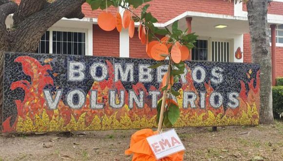 Bomberos acompañó la jornada de esclerosis múltiple