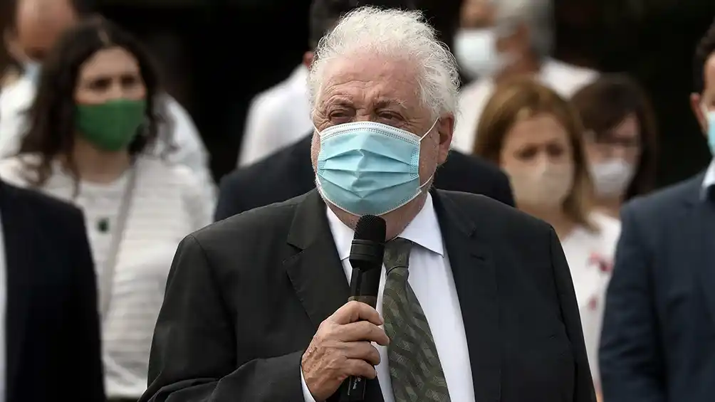 El dato lo confirmó por redes sociales el ministro de Salud, Ginés González García 