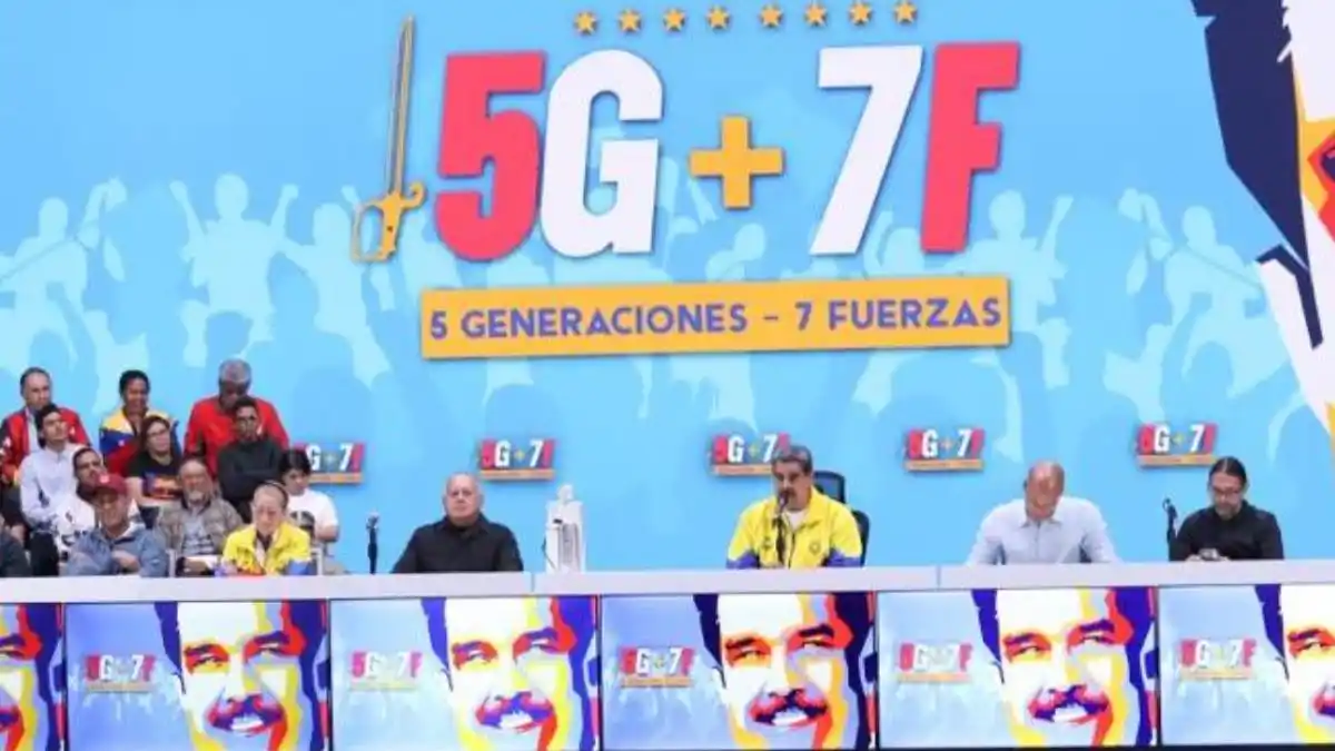 ¡VOTOS LE GANAN A LOS BOTS! Maduro acusó a la oposición de orquestar campañas contra el chavismo en las redes sociales