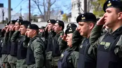 El Gobierno otorga un bono de $40.000 a las fuerzas federales y sumas extras por jerarquía