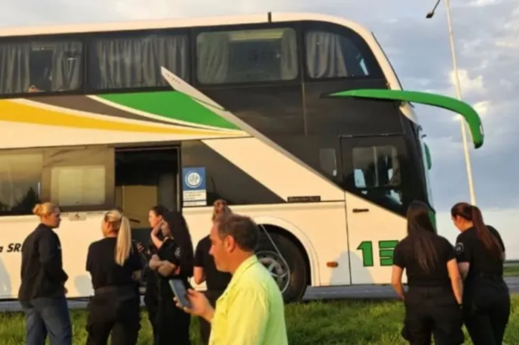balearon bondi con policías 2
