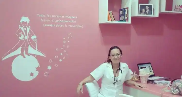 Sin conocerla, le salvaron la vida a una nena por Whatsapp