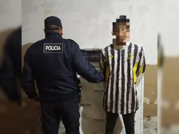 Un joven de 19 años fue detenido tras robar herramientas de un galpón.