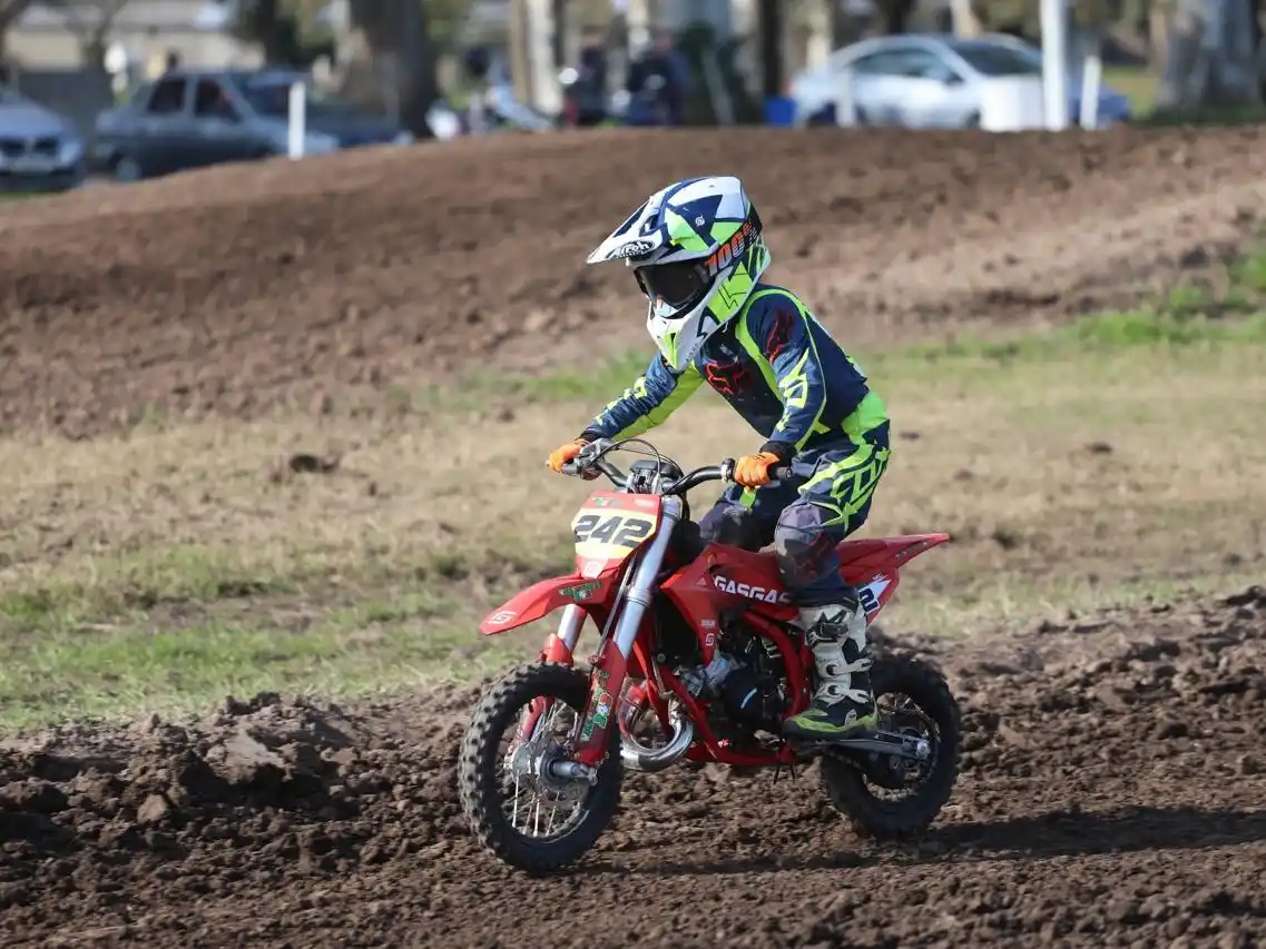 Valentino Bogue se quedó con el primer puesto en el MX Buenos Aires