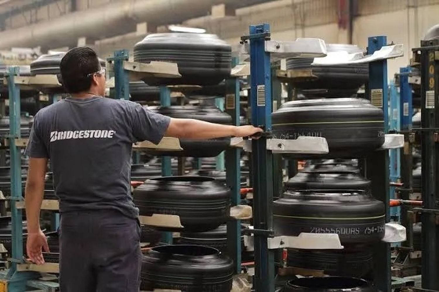 Bridgestone sumará un nuevo turno de producción e incrementará exportaciones