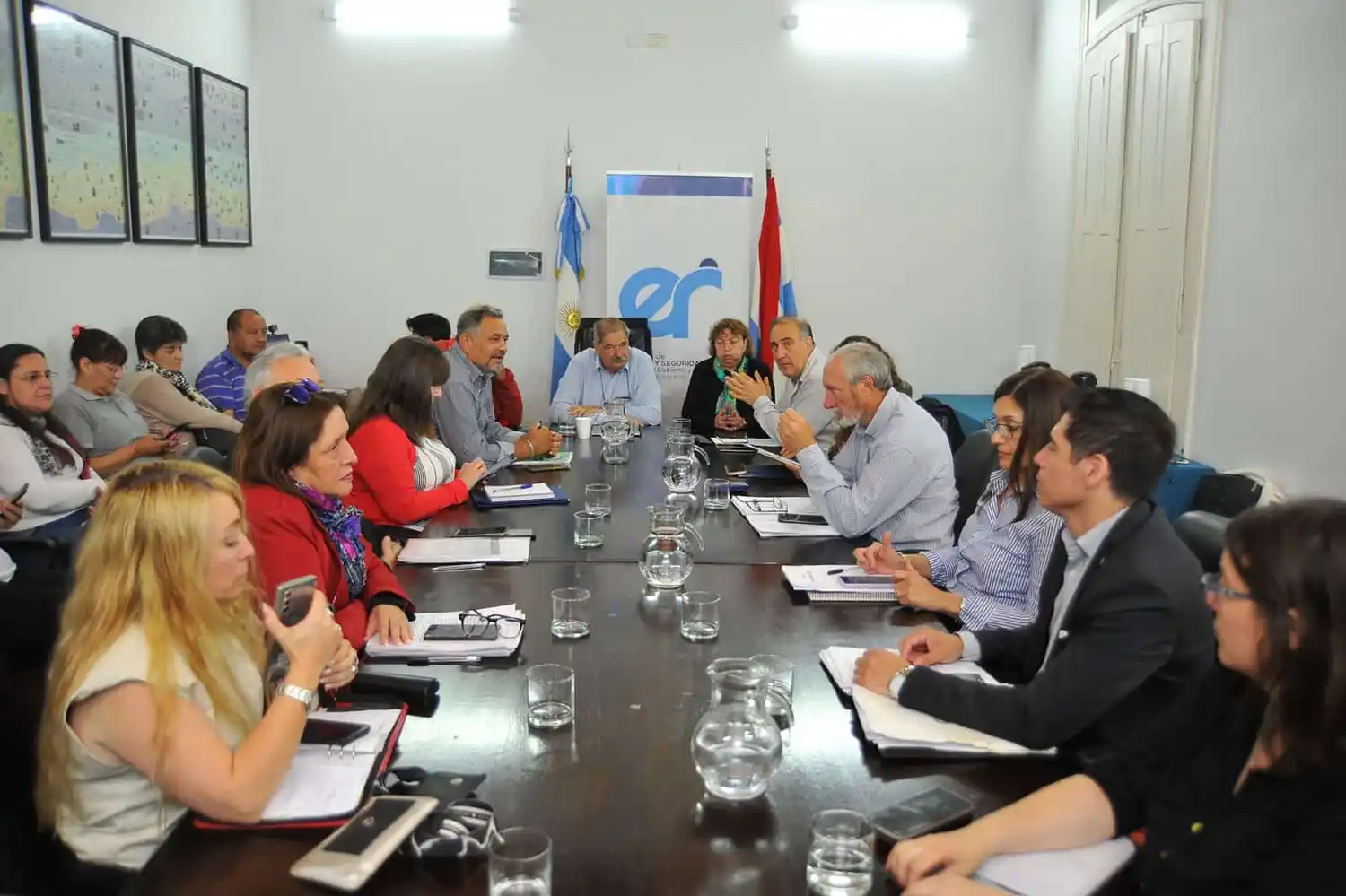 La provincia propuso otro 25 por ciento de aumento a los gremios estatales