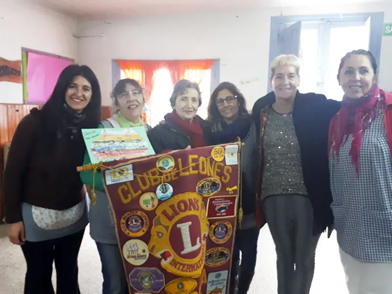 Los leones visitaron el Jardín de Infantes Nº 902