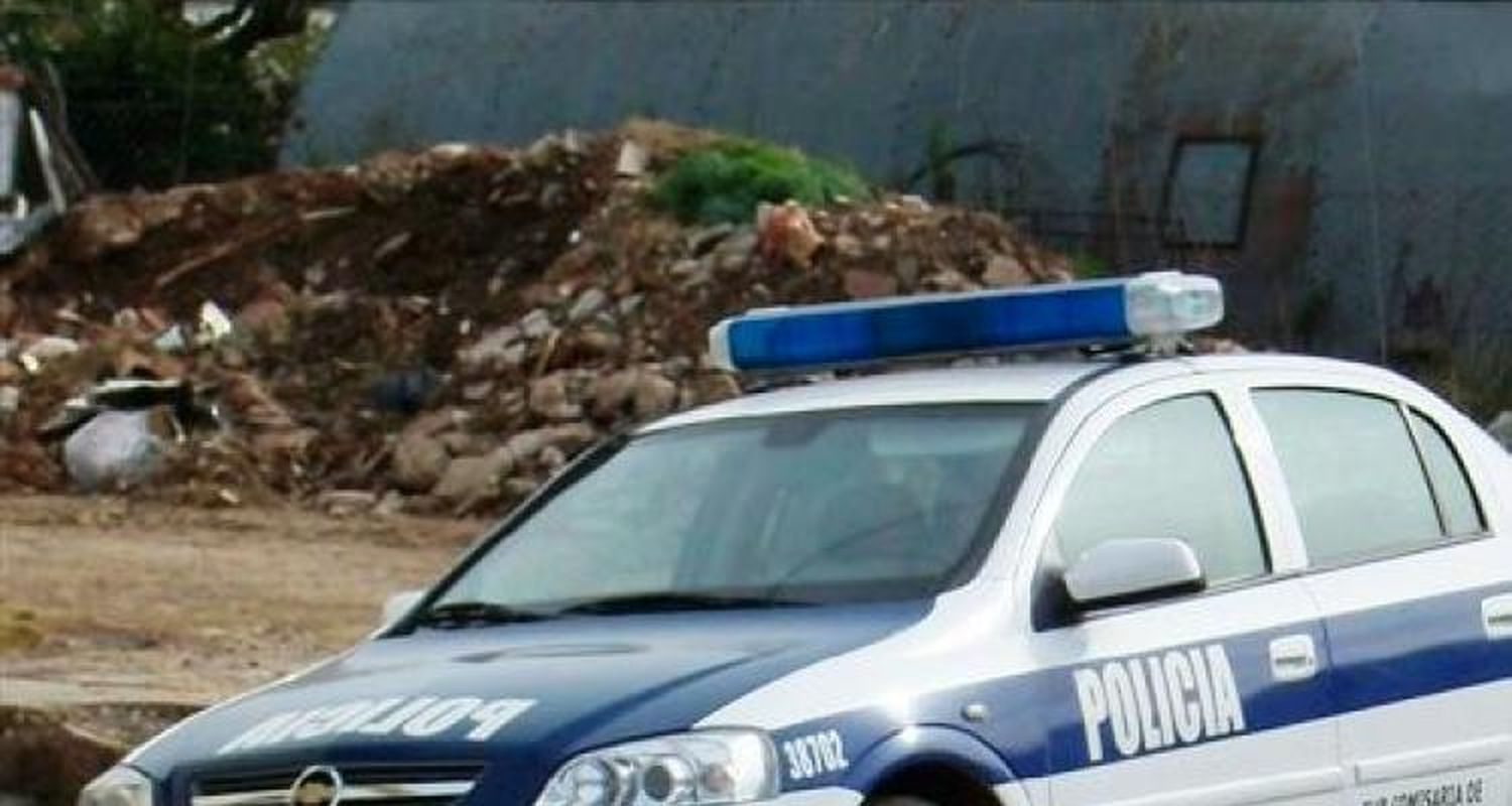 Parte policial: dos denuncias por amenazas, un robo y una aprehensión por disturbios en la vía pública