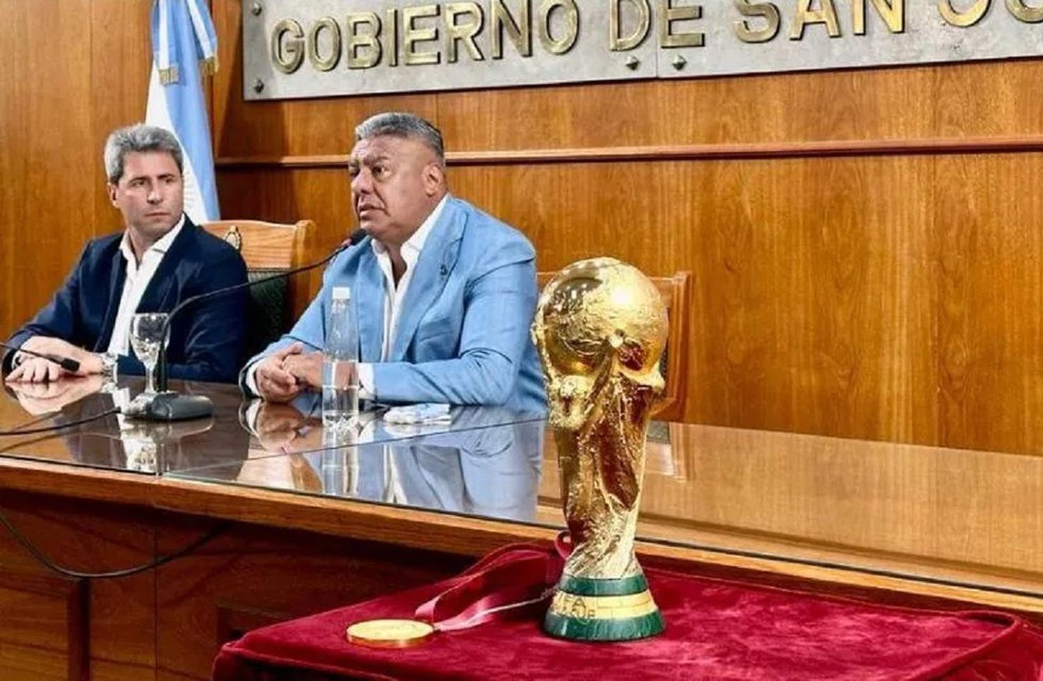 Tapia asegura que Scaloni permanecerá en la selección