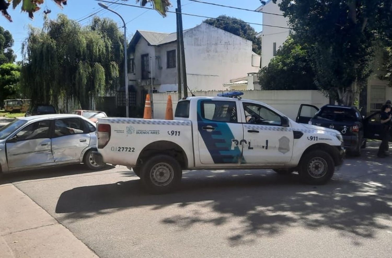 Choque entre dos autos: ambas conductoras viajaban con menores