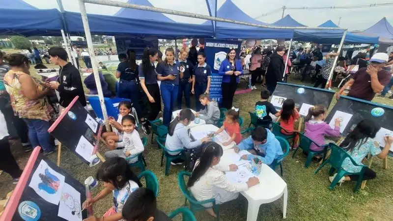 El Gobierno provincial acerca 
servicios a los vecinos de la ciudad