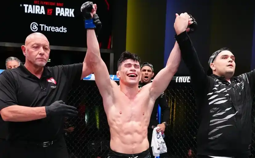 Vallejos ganó por decisión unánime ante Danny Silva en una gran pelea del UFC Las Vegas