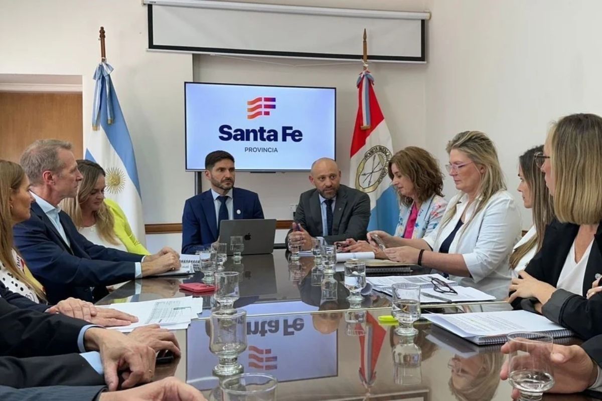 El ministro ratificó las líneas de trabajo que fue analizando cuando lo integró y el propio Pullaro reiteró parte de los conceptos expuestos el domingo ante la Asamblea Legislativa.