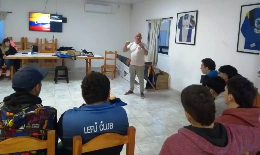 Nuevo ciclo de charlas sobre RCP y primeros auxilios en Lezama