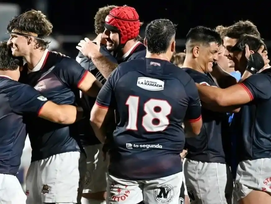 A las 12:30 en , se presenta el duelo entre Capibaras XV y Cobras .Foto: Marcelo Manera