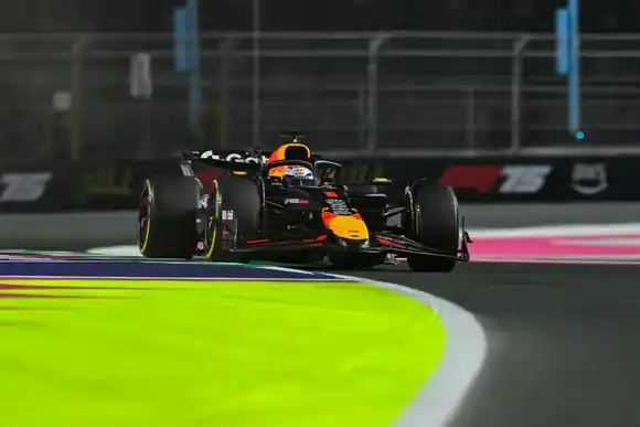 Fórmula 1: Max Verstappen se quedó con la pole en Arabia Saudita