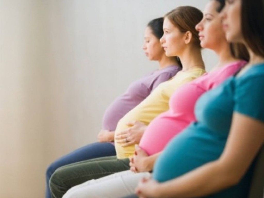 Mujeres embarazadas vacunadas contra el coronavirus pueden transmitir anticuerpos a sus bebés