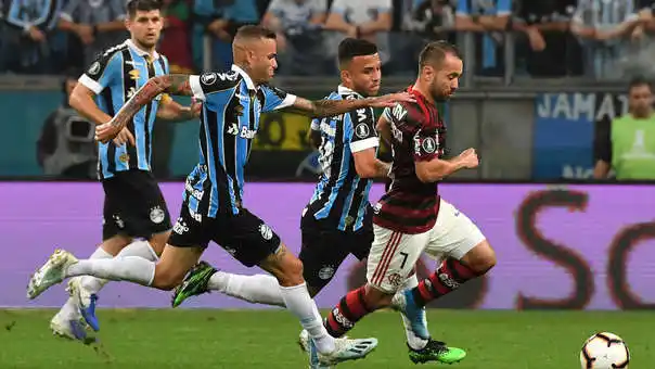 Gremio y Flamengo no se sacaron ventaja  