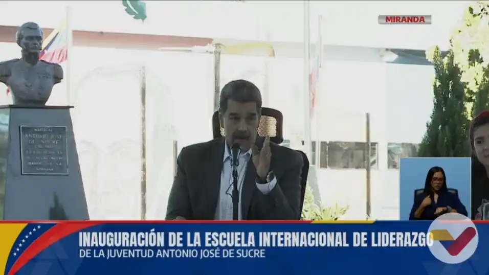 Tras conversaciones de Putin y Trump: Maduro aspira NUEVAS RELACIONES en el mundo y que “acaben las conspiraciones para desestabilizar” a VENEZUELA (+Video)