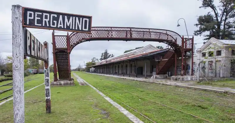 Efecto Rainbowex, ahora en Pergamino: engañó a decenas de personas y está prófugo, como el influencer de Berazategui