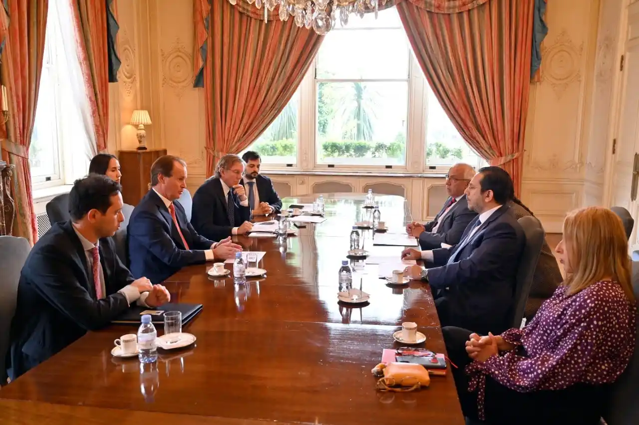 Bordet busca reducir los aranceles a los productos entrerrianos en el mercado inglés