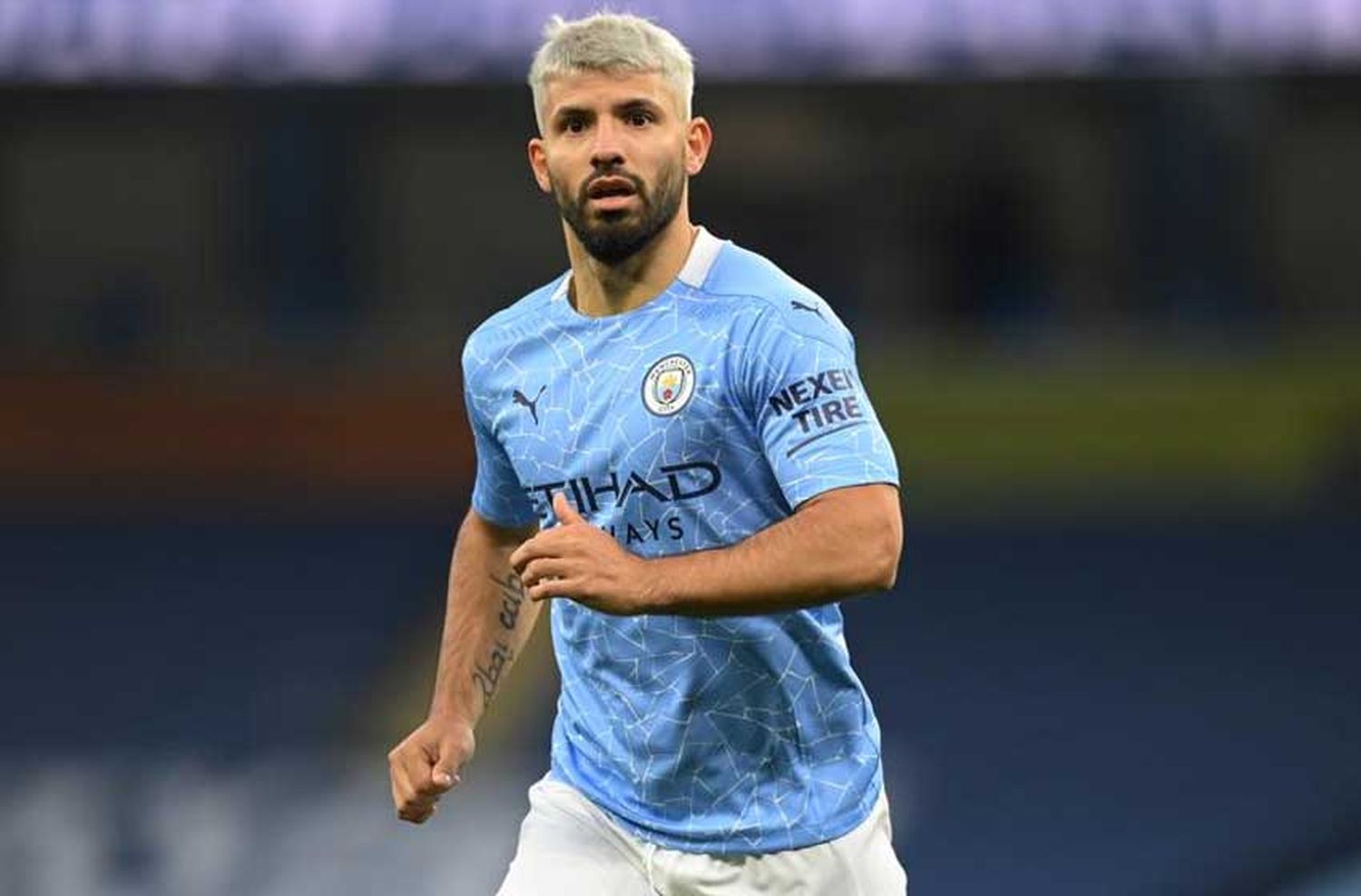 En Inglaterra afirman que el Kun Agüero podría llegar a Barcelona si gana Laporta