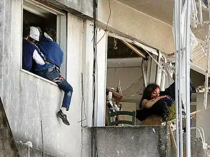 Bomberos Voluntarios entrerrianos colaboran con el rescate en Rosario