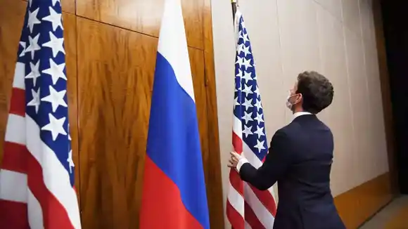 Moscú y Washington están comprometidos con resolución de la crisis de Ucrania, según el Kremlin