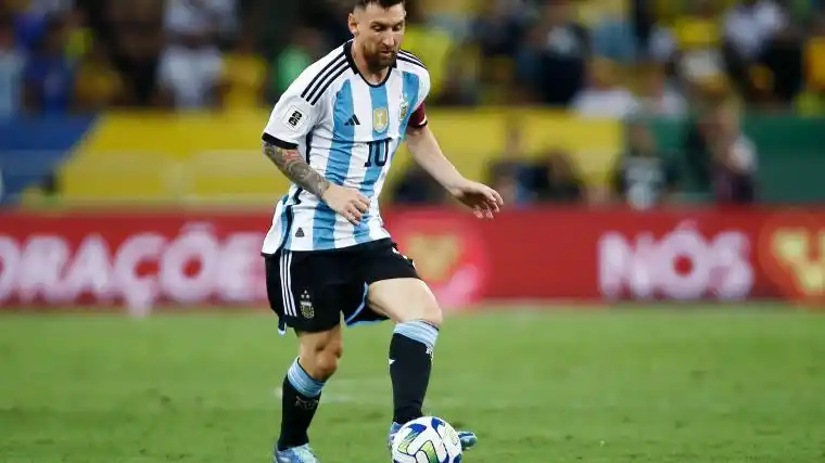 Scaloni confirmó que Messi irá desde el arranque.