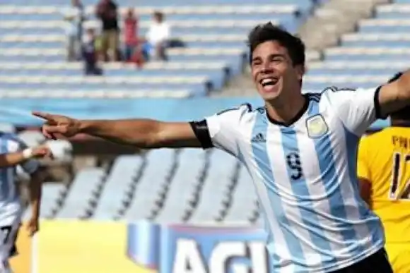 Gio Simeone el último convocado por Scaloni